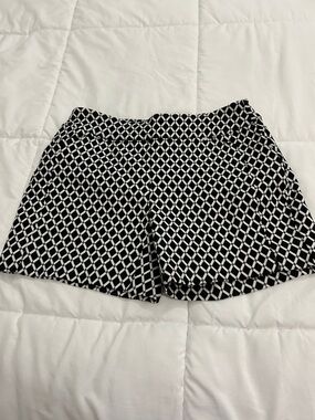 INC International Concepts Black and White Geometric Skort Shorts